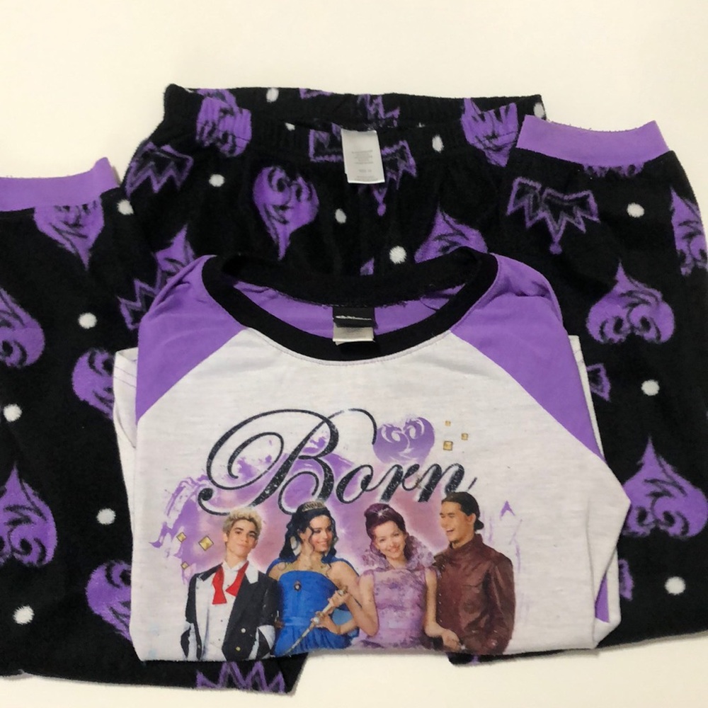 Disney Descendants PJs